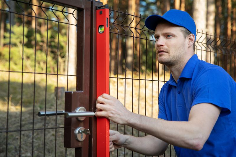 Metal Fence Installation Service